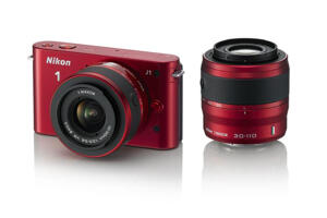 Digitalkameror - Systemkameror - Nikon - Nikon J - Nikon 1 J1 + Nikkor 10-30mm + 30-110mm röd