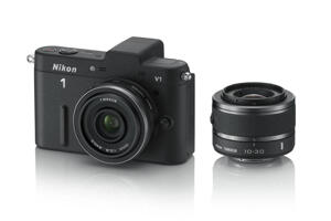 Digitalkameror - Systemkameror - Nikon - Nikon V - Nikon 1 V1 + Nikkor VR 10-30/3,5-5,6 + 10/2,8 svart