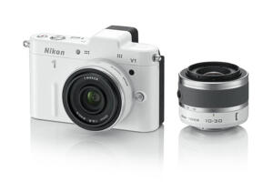 Digitalkameror - Systemkameror - Nikon - Nikon V - Nikon 1 V1 + Nikkor VR 10-30/3,5-5,6 + 10/2,8 vit